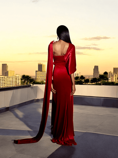 Red carpet-worthy strapless velvet maxi dress with dangerous leg slit