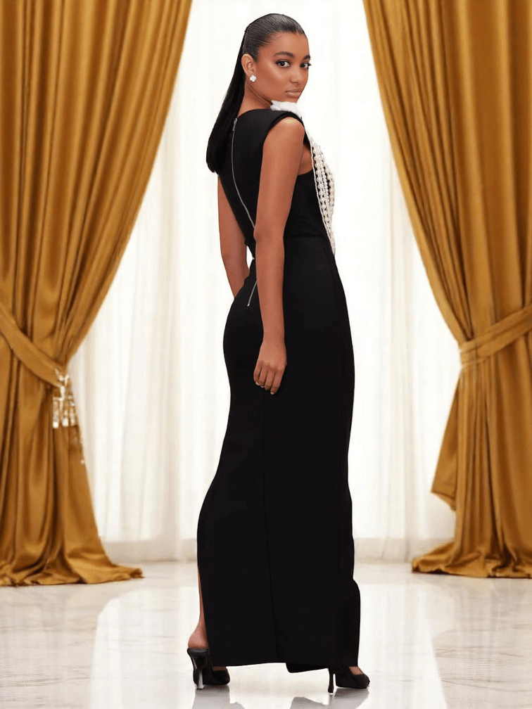 Dodo Pearl Bandage Gown in black with pearl detailing – elegant evening wear