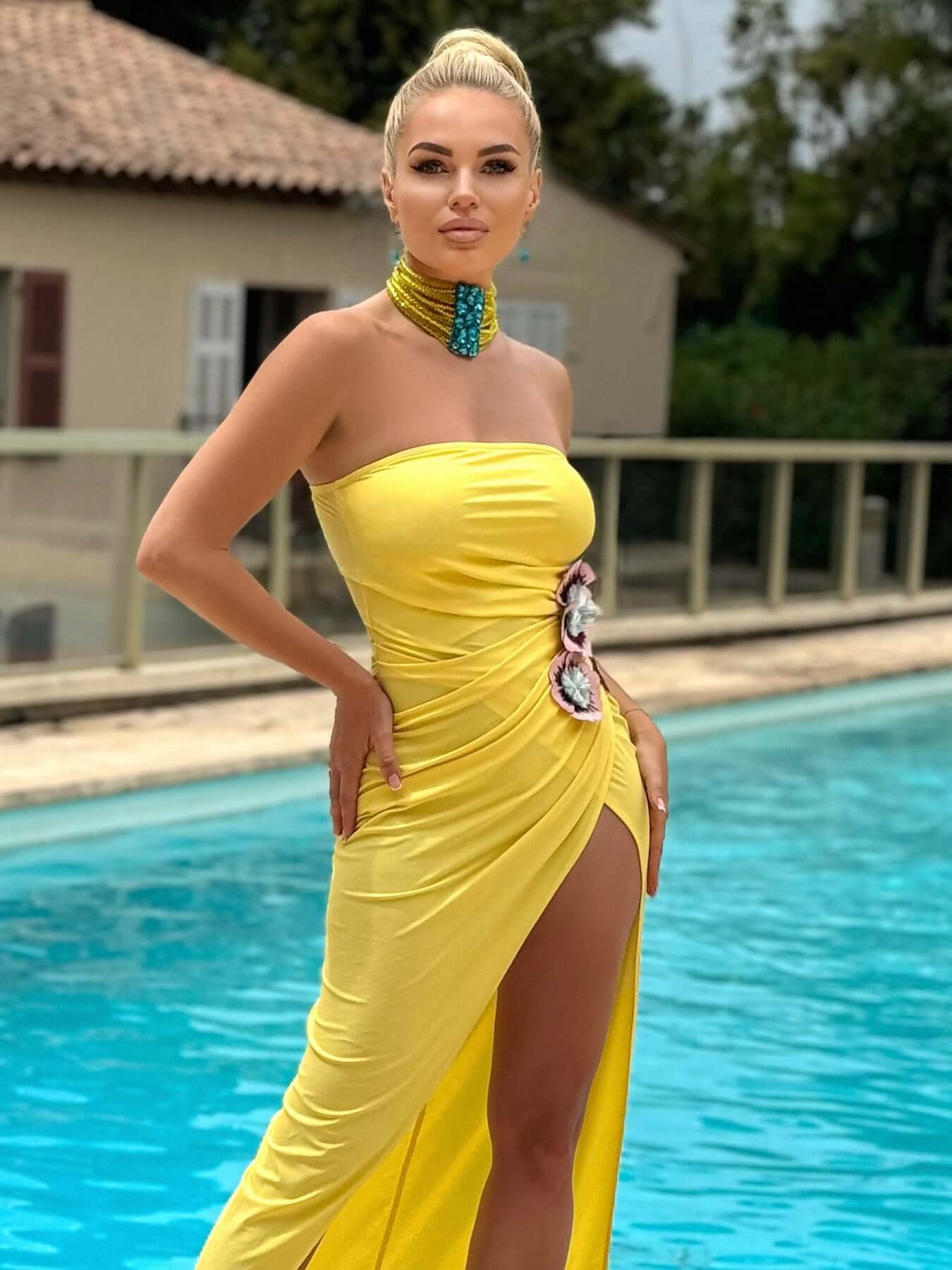 Yellow Strapless Floral Detail Maxi Dress - a favorite among fashion influencers and highly rated by Valensia Seven customers.