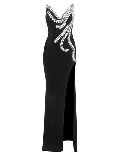 Elegant strapless evening gown crafted from luxurious velvet fabric
