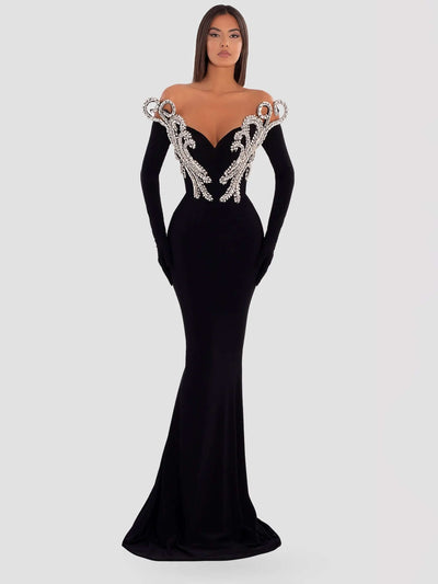 Strapless Crystal Detail Maxi Velvet Dress: Luxurious glamour for your special occasions